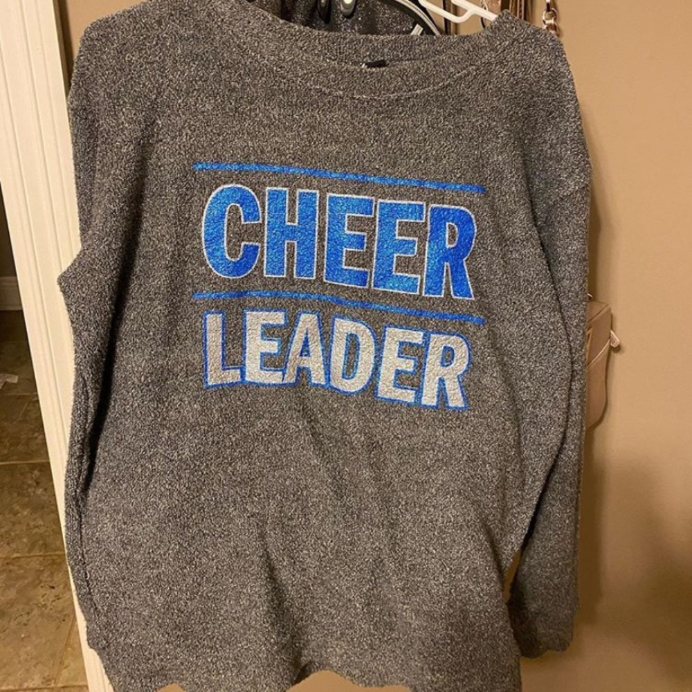 sweatshirt